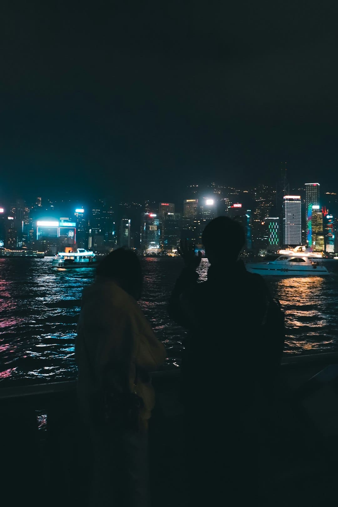 8月中国制造业PMI升至49.4%
